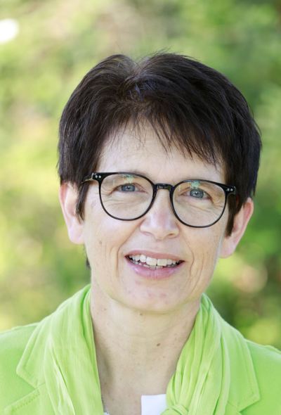 Pharmazeutisch-technische Assistentin Monika Uhl